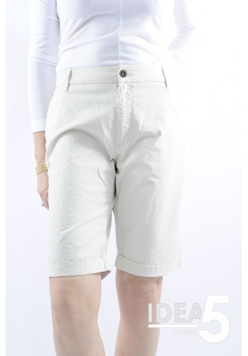 SHORT DONNA PEUTEREY